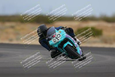 media/Dec-03-2022-CVMA (Sat) [[a3451eb8a4]]/Race 8 500 Supersport-350 Supersport/